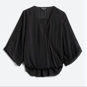 FORTUNE + IVY
Clarabel Clip Dot Surplice Top